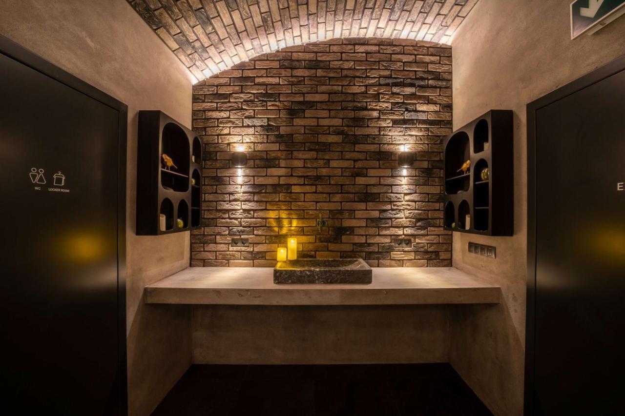 The Viaduct - Suites & More Praga Esterno foto